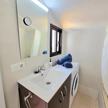 Lidia 2 Front Line Beach, One Bed