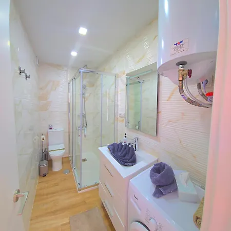 Lidia 2 Front Line Beach, One Bed Torremolinos