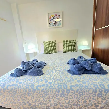 Lidia 2 Front Line Beach, One Bed *