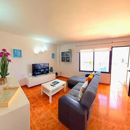 Lidia 2 Front Line Beach, One Bed * Torremolinos