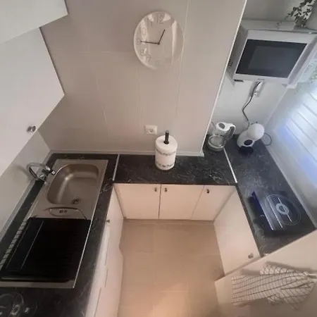 Lidia 2 Front Line Beach, One Bed * Torremolinos