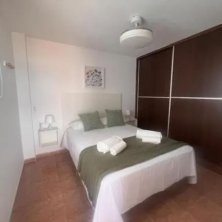 Lidia 2 Front Line Beach, One Bed Apartment Torremolinos